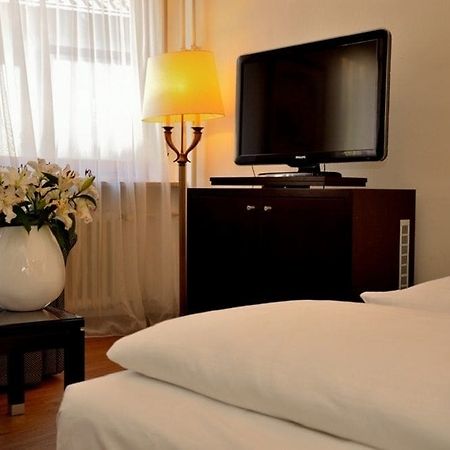 Hotel Restaurant Arche Estugarda Exterior foto