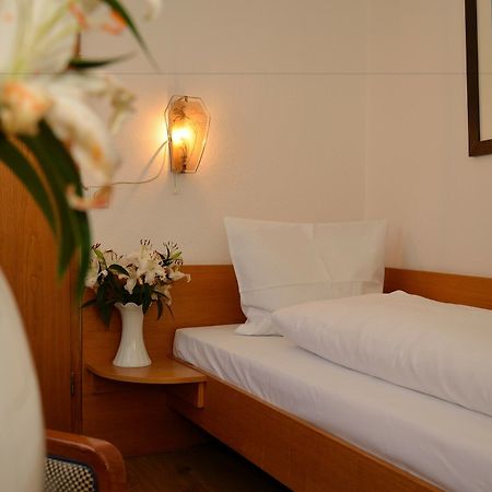 Hotel Restaurant Arche Estugarda Exterior foto
